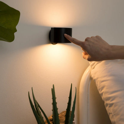 AuraLite™ - מנורת קיר מודרנית לכל חדר בבית